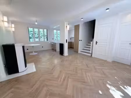 magnifique maison rénovée à neuf avec studio indépendant