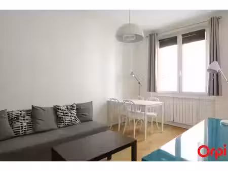 location meublée appartement 1 pièce 29.74 m² à lyon 3ème (69003)  690 €