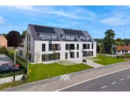 lichtrijk nieuwbouwappartement te huur in astene