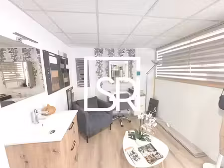 local commercial à louer