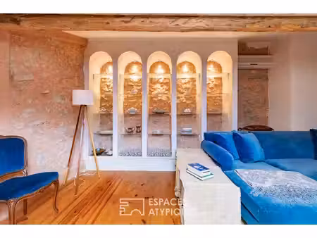 maison de caractère à puivert avec terrasse plein sud  jardin et vue sur le château
