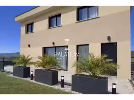 vente duplex 130 m² à gap (05000)  459 000 €