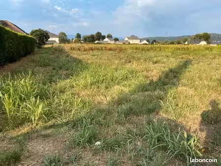 terrain 900 m² bordes
