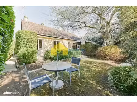 maison 5 pièces 90 m²
