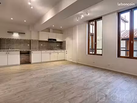 appartement 2 pièces 53 m²