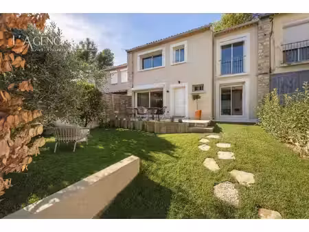 maison de luxe à vendre dans le quartier grand sud- aix la duranne