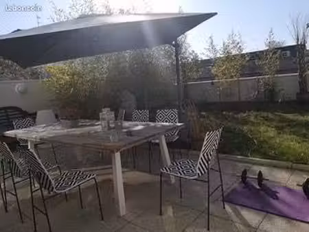 maison 6 pièces 197 m²