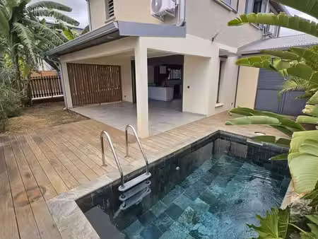villa 5 pièces 131 m²