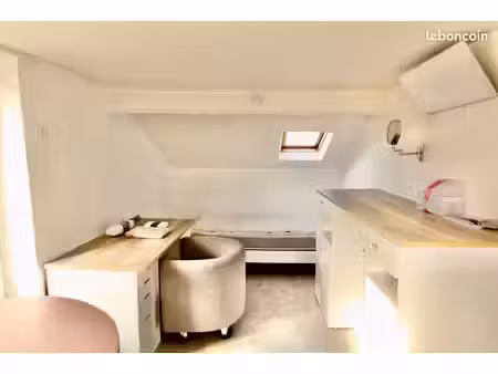 studio à 10 mn de paris/gare du nord  situé à la gare rer e de noisy le sec