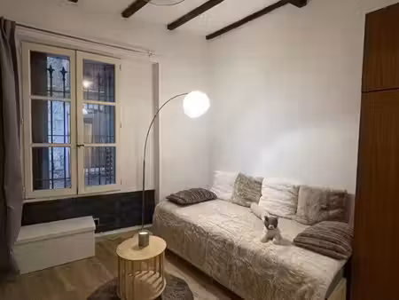 studio refait à neuf climatisé rez de chaussée centre ville d’apt
