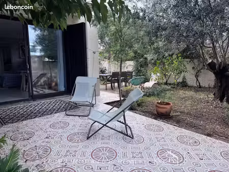 studio 1 pièce 23 m²
