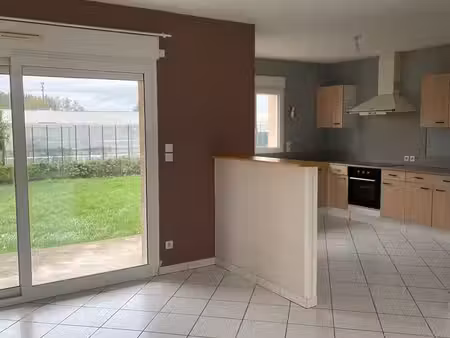 maison f6 a champigny avec jardin et grand garage