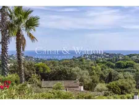 villa de luxe à vendre à cavalaire-sur-mer