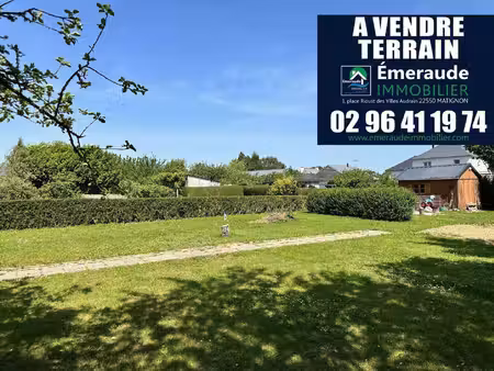terrain constructible neuf à vendre