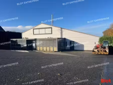 entrepôt à vendre