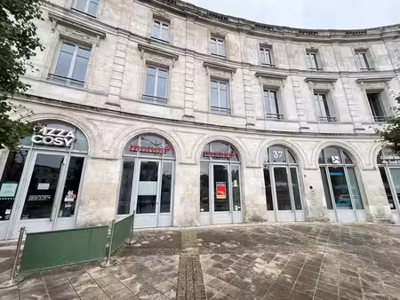local commercial à louer