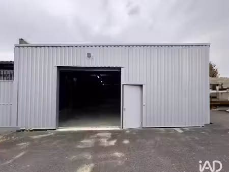 local d'activités à louer