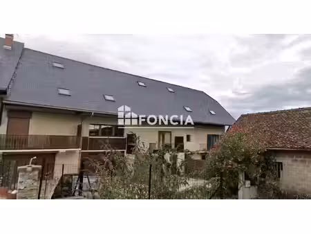 triplex à louer