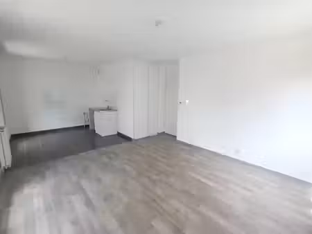 location appartement 5 pièces 86 m² à eragny sur oise (95610)  1 661 €