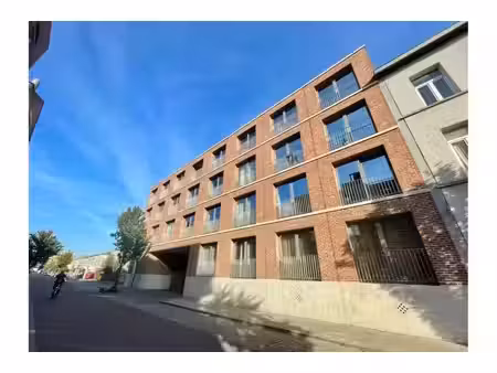 appartement à louer à samberstraat 8d anvers (rbx10999)