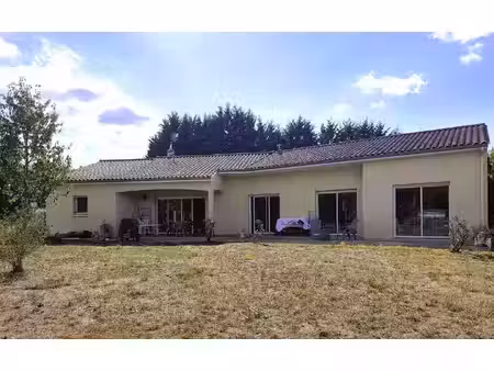 maison de plain-pied à vendre