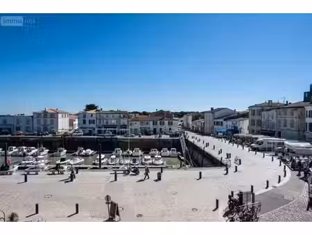 maison de luxe à vendre à la flotte
