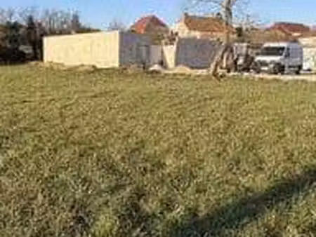 terrain constructible neuf à vendre
