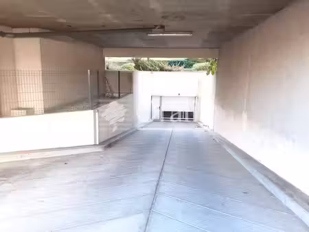 parking à louer