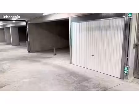 grand garage