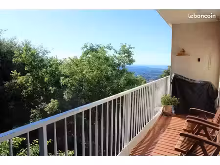 appartement 3 pièces 65 m²
