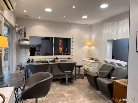 vends commerce coiffure centre ville menton
