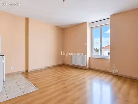 studio 1 pièce 24 m²