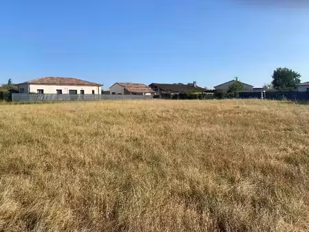terrain constructible neuf à vendre