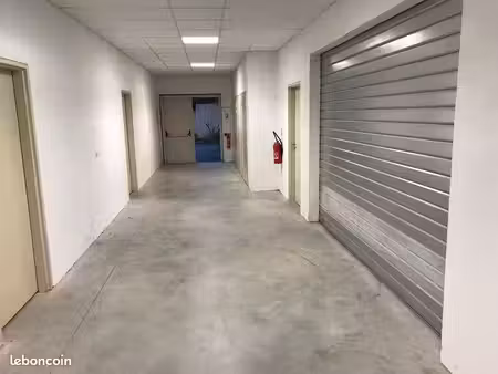 local d'activité entrepôt à louer - zone de la plaine mougins
