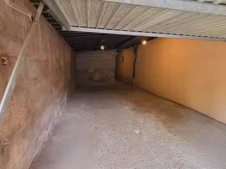 grand garage local entrepôt stockage 80m2 pont de veyle