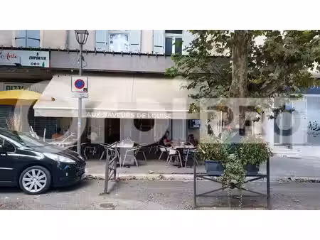 local commercial à vendre