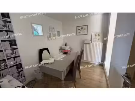 vente bureaux saint nazaire 44600 211m²