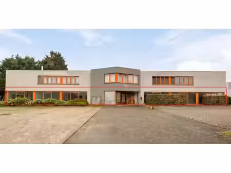 bâtiment d’entreprise à vendre à eeklo pour € 350.000