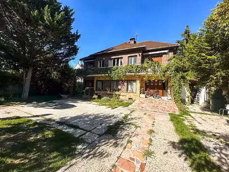 maison clamart 10 pièce(s) 279 m2