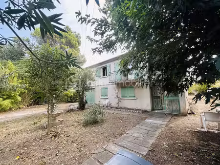 maison de 150 m² à rodilhan