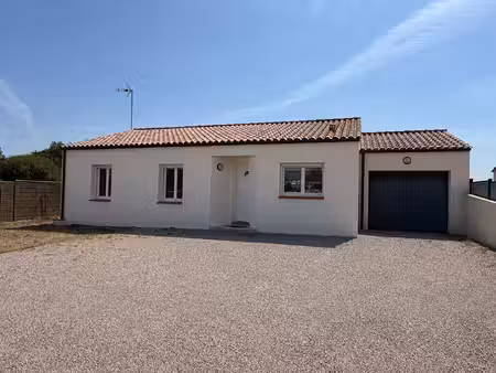 maison 3 chambres à saint maixent sur vie