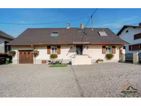 * sessenheim - maison alsacienne rénovée de 87 m² disponible à la vente ! *