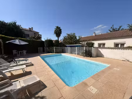 six fours les plages: maison de plain pied t5 sur 620 m2 de