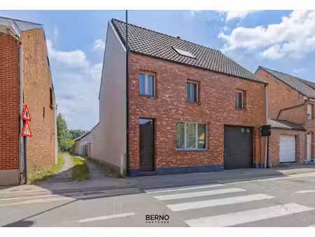 woning op 8 are 40ca met optionele weide van 1.718m2