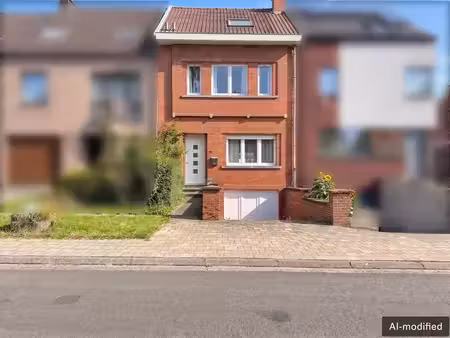 maison familiale de 4 chambres  garage  terrasse et jardin