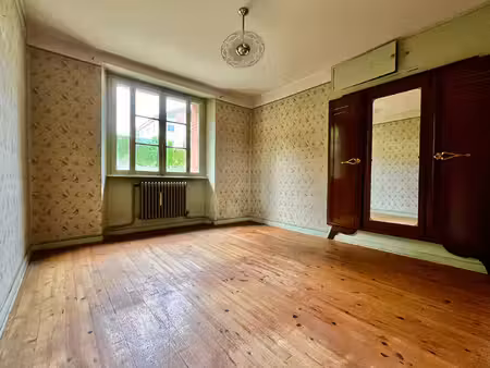 achat-vente maison sur sous-sol à rénover- orchamps vennes 6 pièces 85 m2