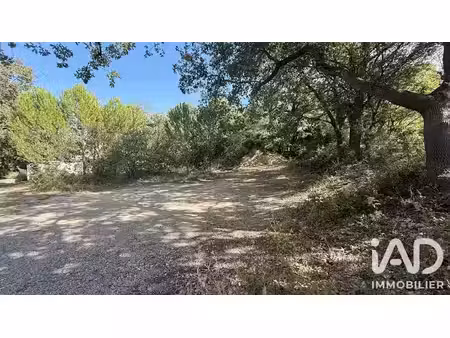 vente terrain 680 m² à robion (84440)  190 000 €