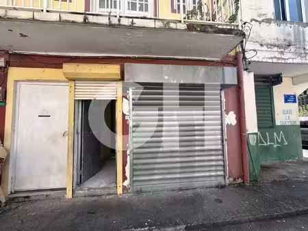 local commercial à louer