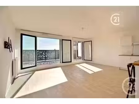 appartement f4 à vendre - 4 pièces - 78 29 m2 - les pavillons sous bois - 93 - ile-de-fran