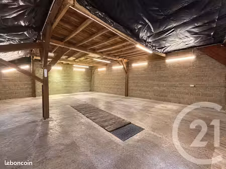 hangar 72 m² villeneuve sur allier